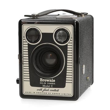 Kodak Brownie Six-20 Camera Model E - 1 jaar garantie, Ophalen of Verzenden, Zo goed als nieuw