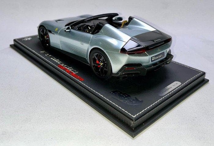 BBR 1:18 - Modelauto - Ferrari, 12 Cilindri Spider, Hobby en Vrije tijd, Modelauto's | 1:5 tot 1:12