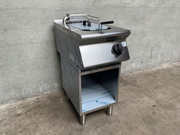 Mareno Elektrische Friteuse met onderstel, Ophalen of Verzenden, Nieuw zonder verpakking, Fornuis, Frituur en Grillen