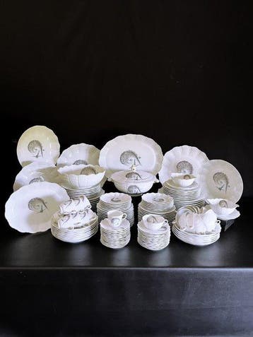 Limoges / Giraud-Brousseau - Tafelservies (141) - Porselein