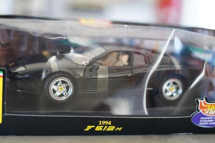 Hot Wheels 1:18 - Model sportwagen - Ferrari F512M, Hobby & Loisirs créatifs, Voitures miniatures | 1:5 à 1:12