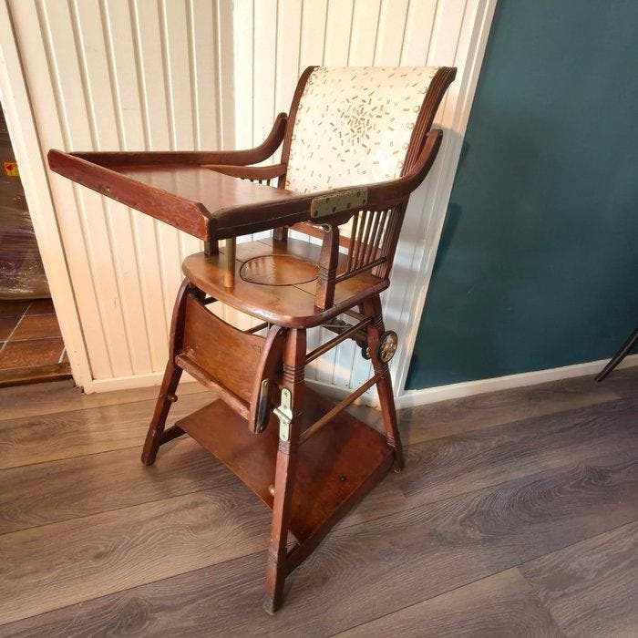 Kindermeubels - Hout - Kinderstoel decoratieve, Antiek en Kunst, Curiosa en Brocante