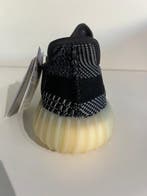 Adidas - Yeezy Boost 350 V2 - Sneakers - Maat: EU 40 - Nieuw, Nieuw