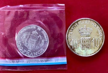 Monaco. Lot de 2 monnaies en argent (100 Francs 1982 Essai