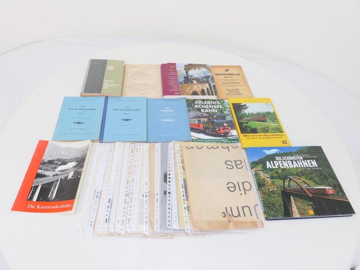 Boekenset 27-delig Oostenrijk #8248, Boeken, Vervoer en Transport, Nieuw, Ophalen of Verzenden