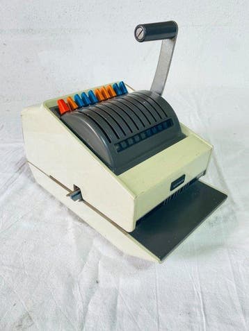 Werkgereedschap - Oude Uchida P-15 chequemachine, van, Antiek en Kunst