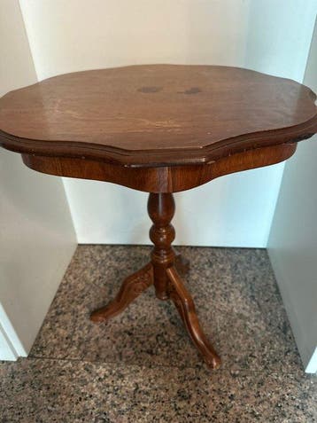 Middentafel - Hout - Elegante wijnsalontafel