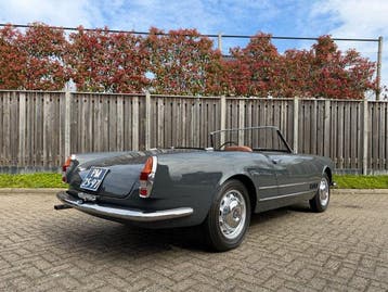 Alfa Romeo - 2000 Touring Spider - 1959