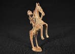 Horse rider statue with shield - Sculpture - Nommo - Bronze