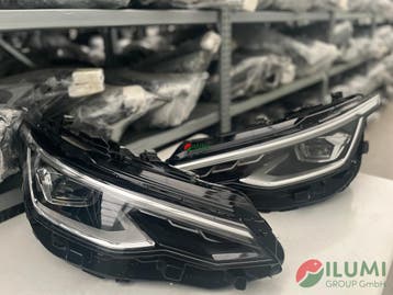 VW GOLF 8 LIFT MATRIX IQ LIGHT SILVER KOPLAMP R L, Verzenden