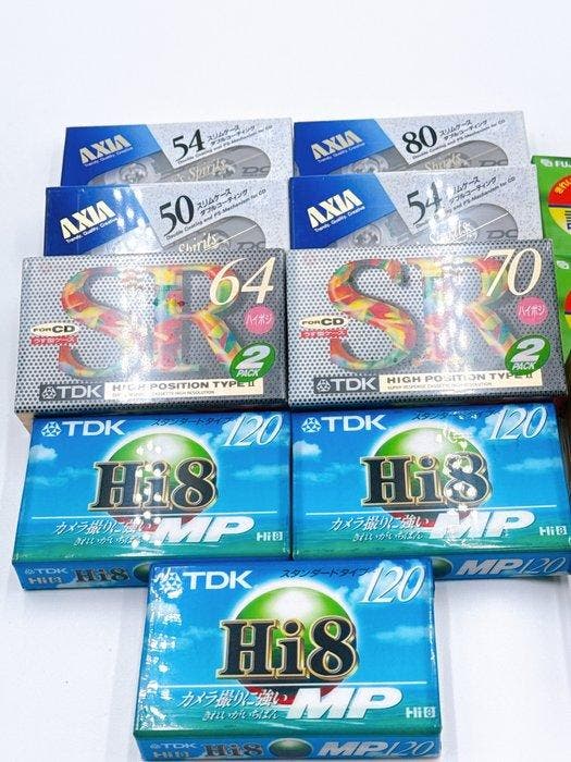 no - Vintage Hi8 / Video8 Blank Tape Collection – Sealed NOS, Verzamelen, Foto-apparatuur en Filmapparatuur