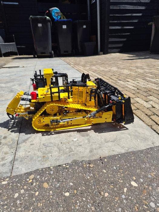Lego Set - 42131 - Technic - LEGO Technic CAT D11 Bulldozer, Enfants & Bébés, Jouets | Duplo & Lego