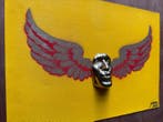 gregos - Flying kiss-red and gold on yellow background