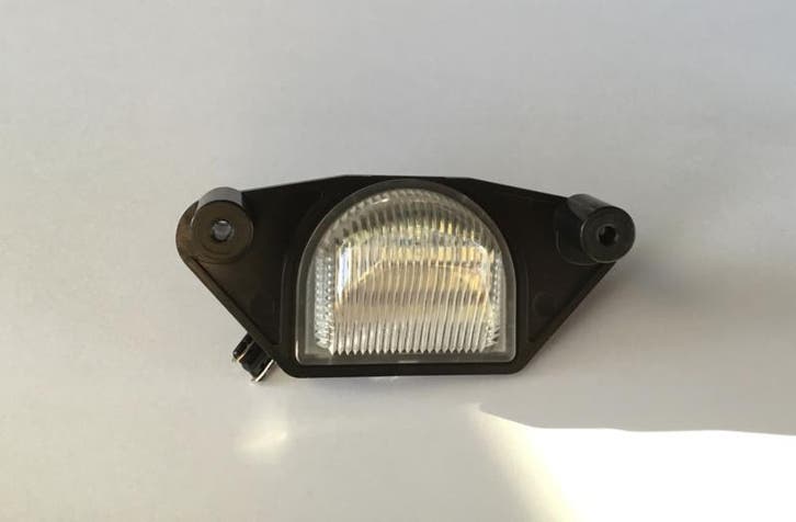 18 Led Kenteken plaat lamp, Buick, Chevy, GMC, Oldsmobile,, Autos : Pièces & Accessoires, Éclairage, Enlèvement ou Envoi
