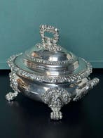 Plat de service - Plaqué(e) argent - Soupière géorgienne