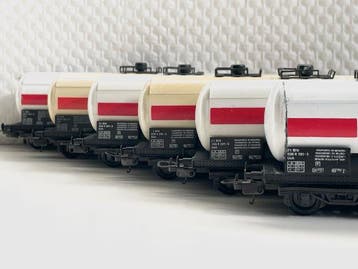 Lima H0 - Modeltrein goederenwagon (6) - set van 6 Mobil Oil, Hobby en Vrije tijd, Nieuw
