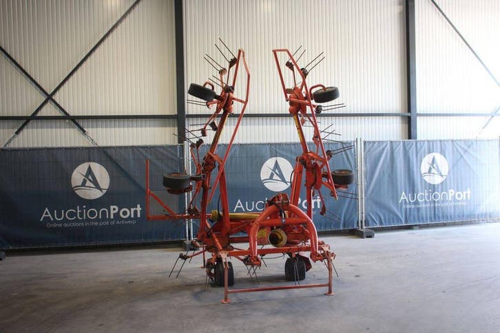 Veiling: Hooischudder Kuhn GF-6401MH Digidrive 2005, Articles professionnels, Agriculture | Outils, Enlèvement
