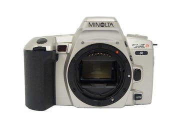 Minolta -Sweet S Single lens reflex camera (SLR)