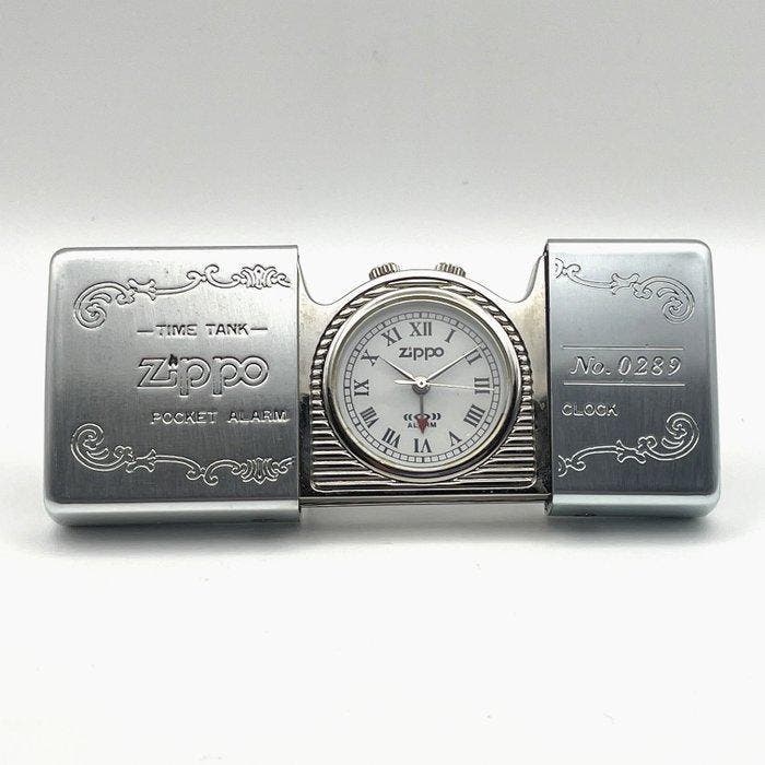 Bureauklok - Ontwerp Messing - 1990-2000 - ZIPPO TIME TANK, Collections, Articles de fumeurs, Briquets & Boîtes d'allumettes