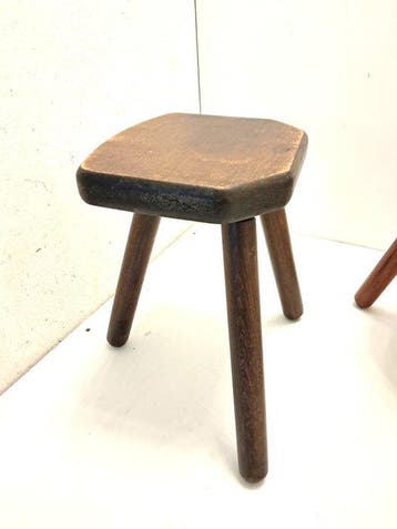 Kruk - Hout - Twee melk krukjes