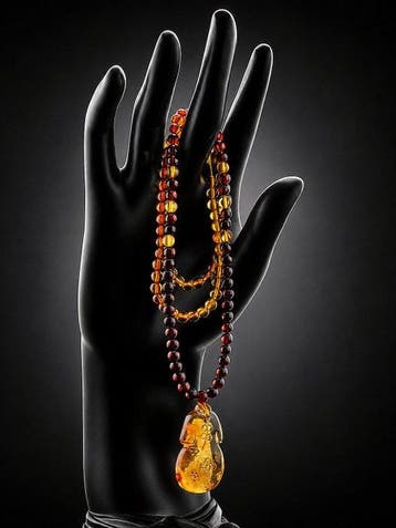 Collier artisanal en ambre balte – pendentif en ambre miel
