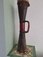 .. - Kundu - Traditionele trommel - Papoea-Nieuw-Guinea