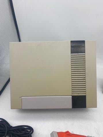 Nintendo - Nes - 8bit 1985 - PAL - Including Zapper - Cables, Nieuw