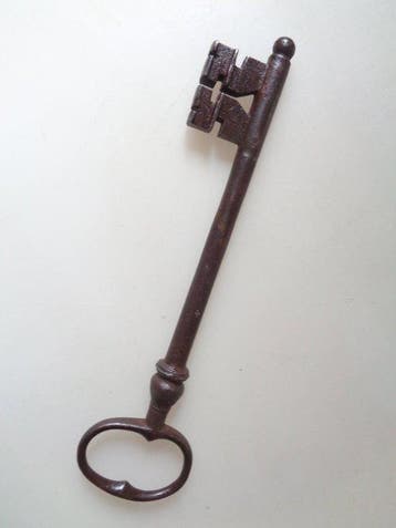 Grote sleutel (16,2 cm) - 18e eeuw - Sleutel Antiek
