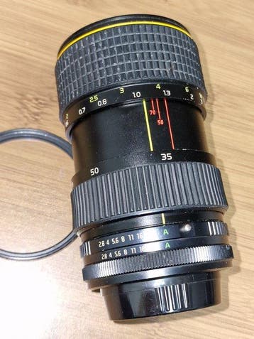 Tokina AT-X 35-70mm f/2.8 voor Canon FD Objectif à focale
