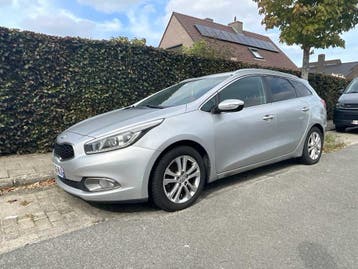 Online veiling - 2013 KIA CEED - Personenauto
