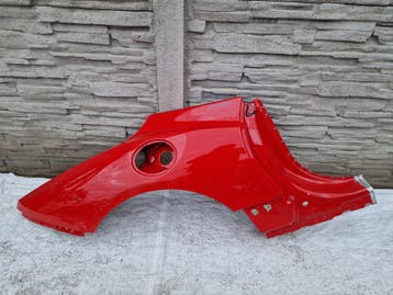 Ferrari California F149 rechter achter spatbord, Verzenden, Gebruikt