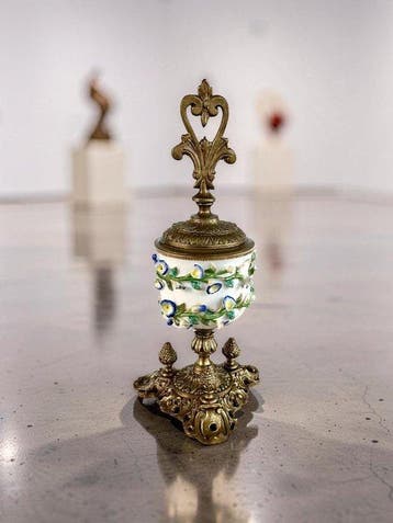 Pot - Bronze, Porcelaine, Céramique
