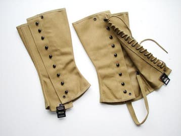 Replica van de WW2 US army canvas leggings M1938, Verzamelen, Ophalen of Verzenden, Landmacht, Kleding of Schoenen