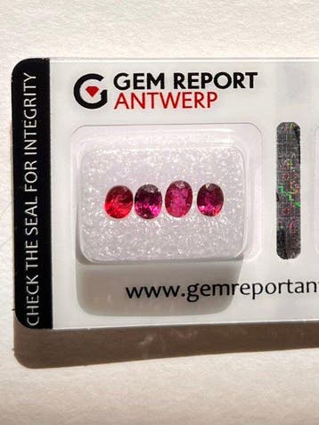 Zonder minimumprijs Robijn - 1.78 ct - Gem Report Antwerp