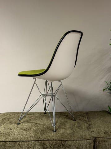 Vitra - Charles & Ray Eames - Fauteuil - DSR - Plastique,, Antiek en Kunst