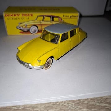 Dinky Toys 1:43 - Voiture miniature - Citroën DS 19, Nieuw