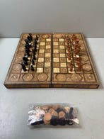 Schaakspel - Prachtige schaakspel en backgammon met antieke, Antiek en Kunst