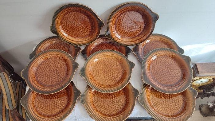 Sarreguemines - 11 Assiettes, luxe - Serveerset voor vis, Antiek en Kunst, Antiek | Meubels | Tafels
