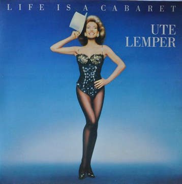 Ute Lemper - Life Is A Cabaret, Verzenden