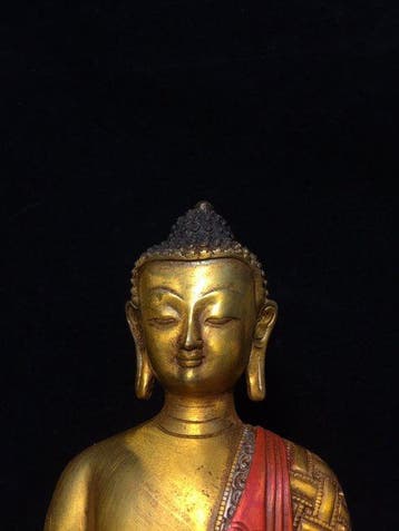 Decoratief ornament - Zuiver koperen, geverfd Boeddha-beeld