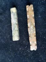 Konvulut, 2 anciens poids dor, Ashanti, Ghana, fondus selon