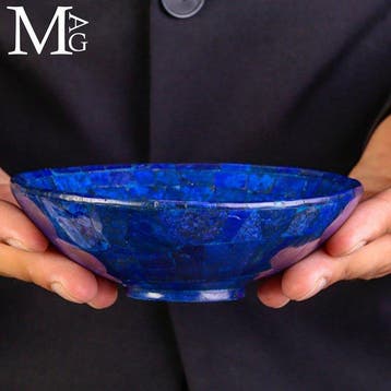 Gepolijste lapis lazuli-mozaïekkom met intense blauwe kleur