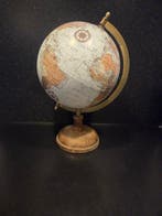 Decoratief ornament - Nederland - Vintage wereldbol