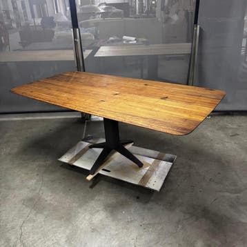 bert plantagie Eettafel Carve 1.0, Verzenden, Zo goed als nieuw, Overige houtsoorten, 200 cm of meer