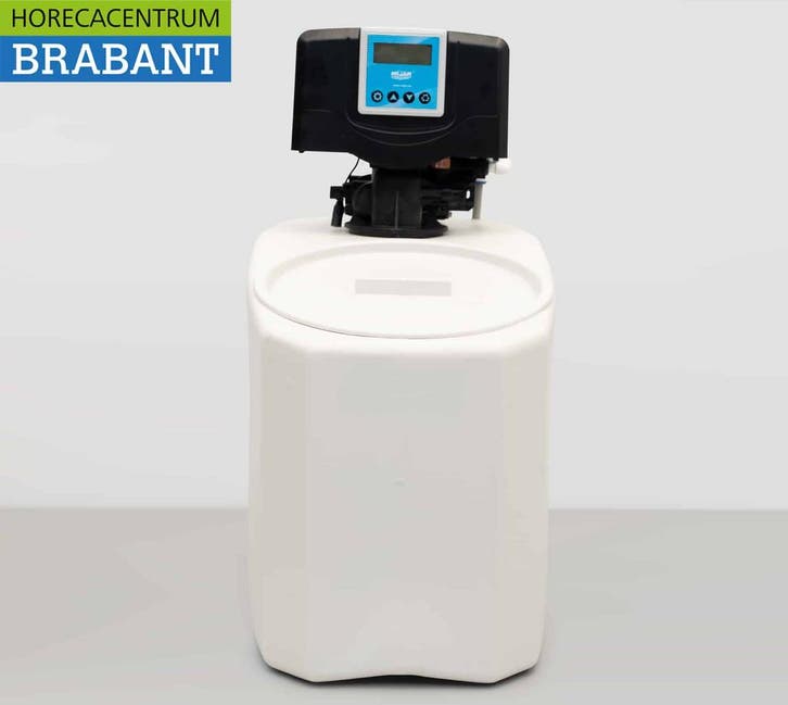 Mijar Senior EI Adoucisseur deau automatique 230V Horeca, Articles professionnels, Horeca | Équipement de cuisine, Envoi