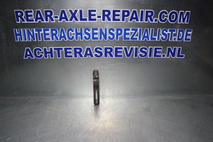 Beugel om dynamo vast te zetten Opel CIH motor (motorruimte), Auto-onderdelen, Motor en Toebehoren, Gebruikt, Opel, Verzenden