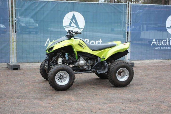 Veiling: Quad Kawasaki KFX 700 Benzine 2008 (Marge), Motos, Quads & Trikes, Enlèvement