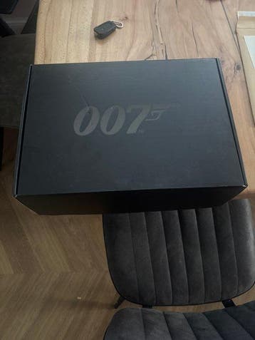 James Bond: The Man with the Golden Gun - Lot of 2 -, Nieuw