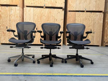 Herman Miller Aeron Remastered Stoelen Tot Wel 50% Goedkoper, Verzenden, Zwart, Zo goed als nieuw, Bureaustoel