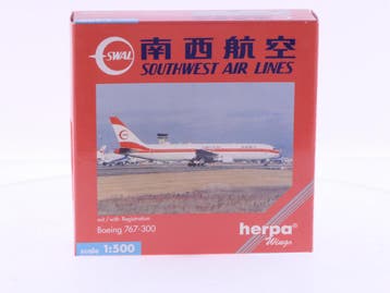 Schaal 1:500 Herpa 502979 Southwest Air Lines Boeing 767-..., Ophalen of Verzenden, Gebruikt